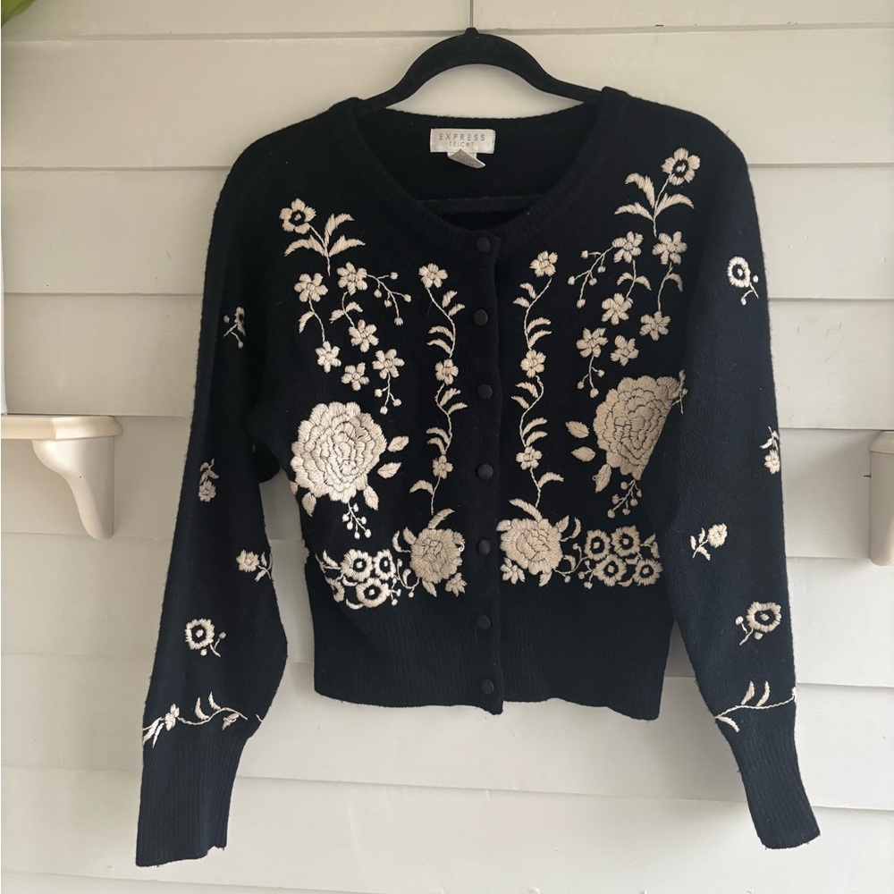 Vintage Express Tricot Black Lambswool Angora Sweater Light Tan Floral Size M